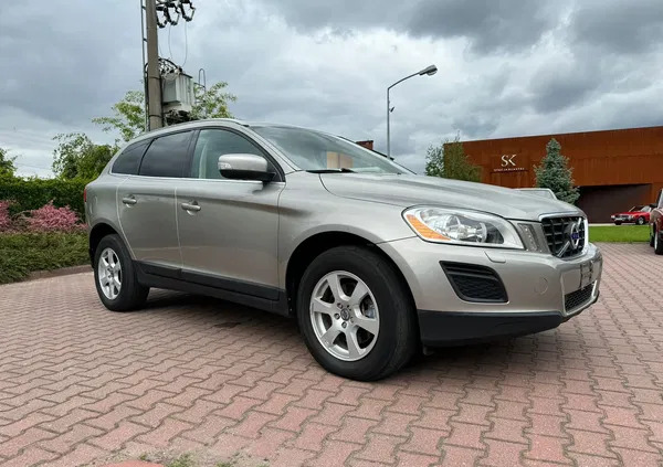 szadek Volvo XC 60 cena 59000 przebieg: 138183, rok produkcji 2012 z Szadek